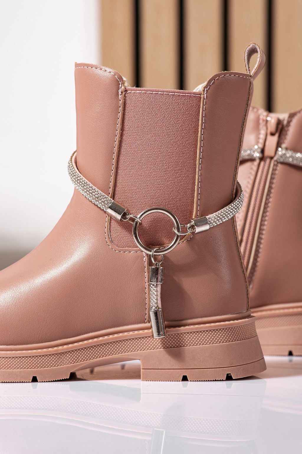 Ghete fete imblanite roz din piele ecologica Ana #22565