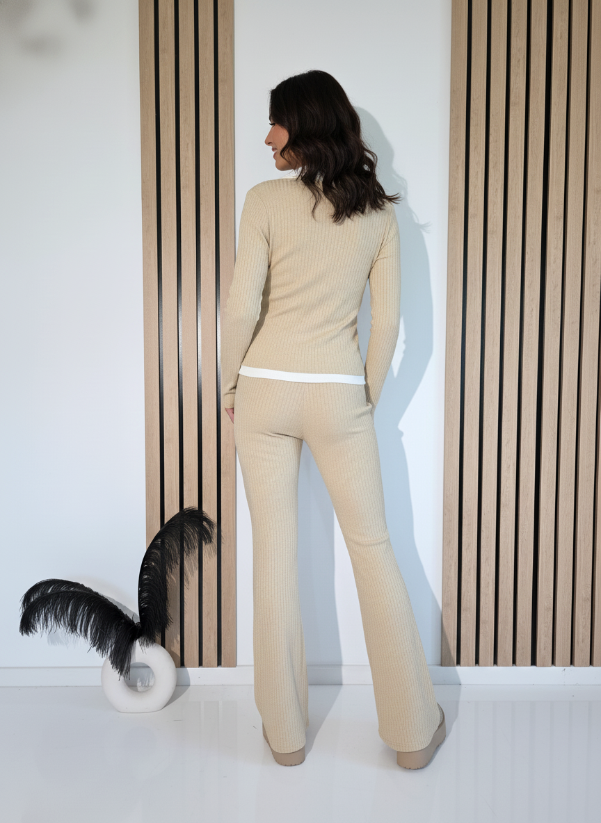 Compleu Dama bej Amira 2 piese tricot #A1241