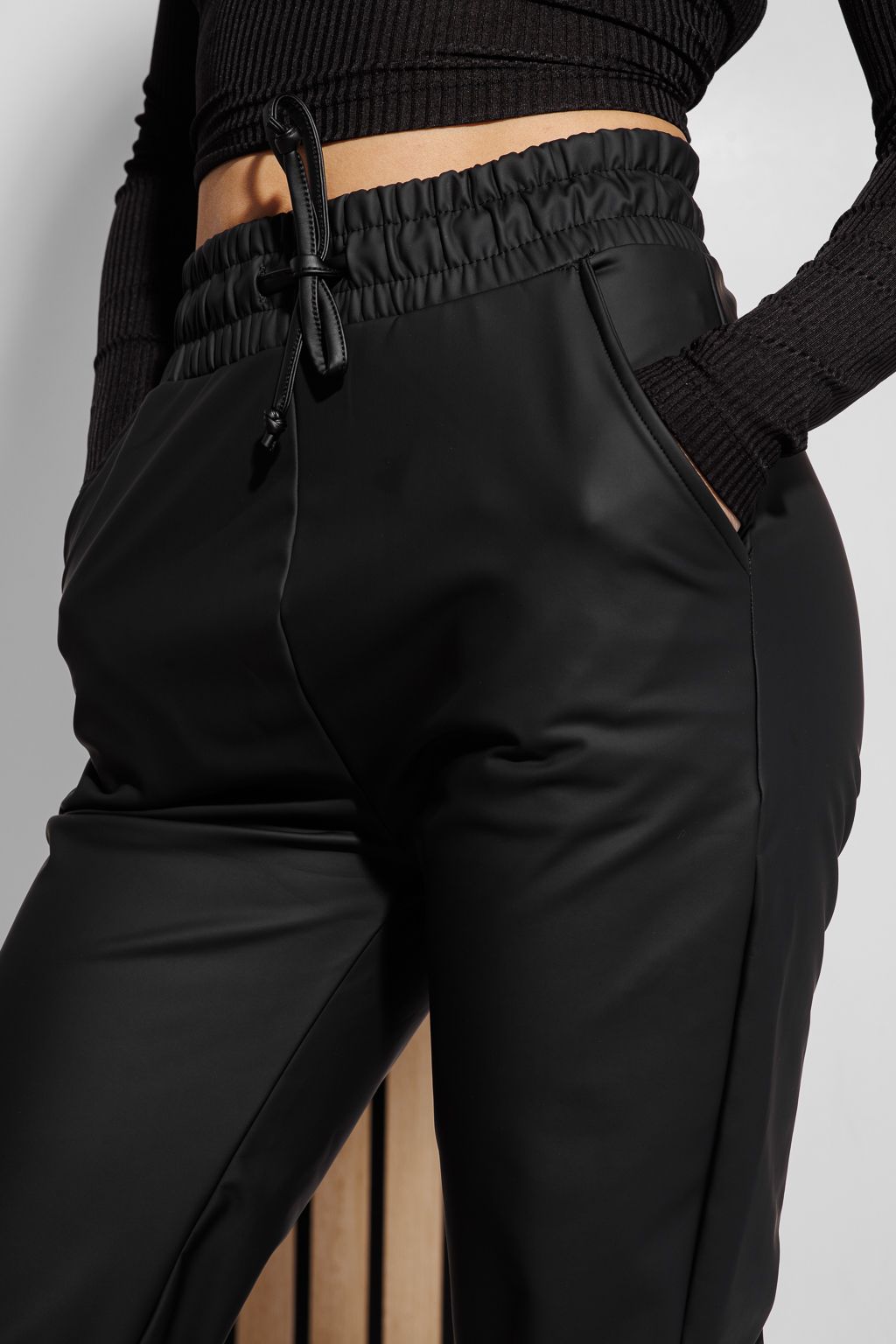 Pantaloni Piele Ecologica Sport Vatuiti Dama Kalipso Negri #A1329