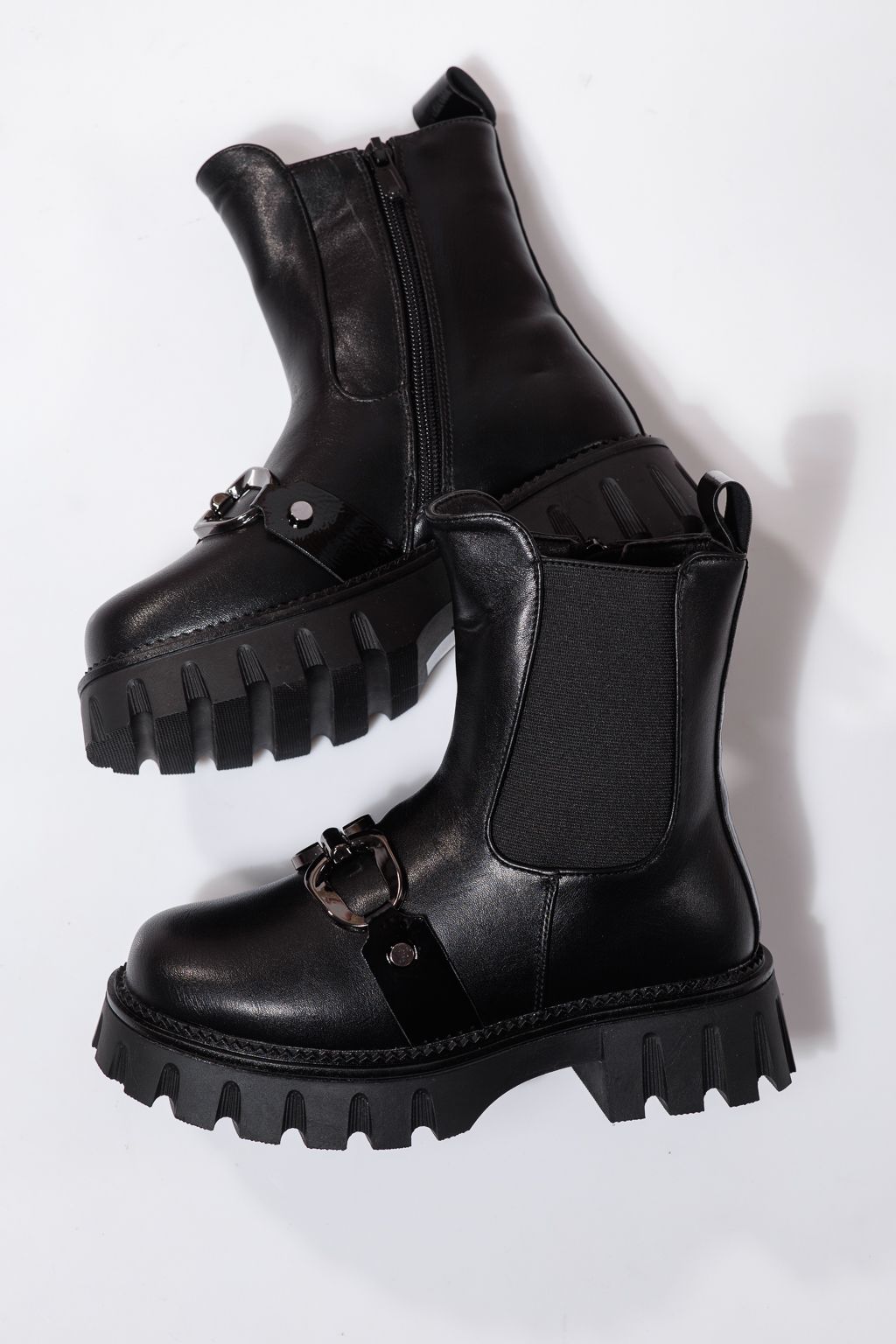 Ghete fete imblanite negre  din piele ecologica Bela #23113