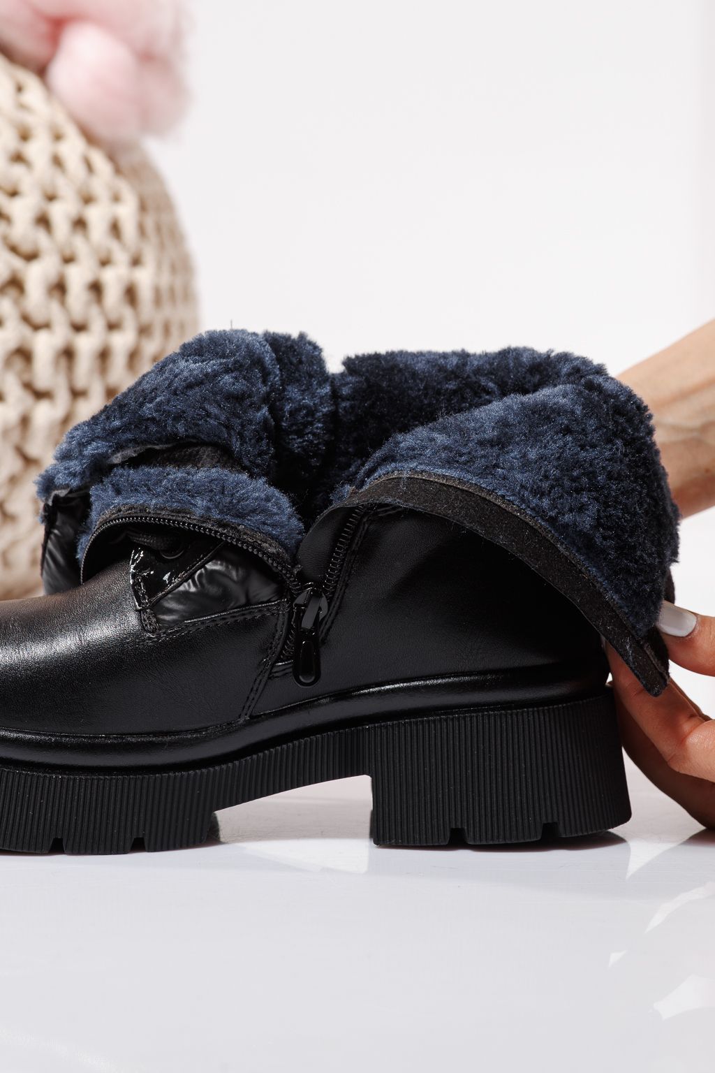 Ghete fete imblanite negre din piele ecologica Despina #23119