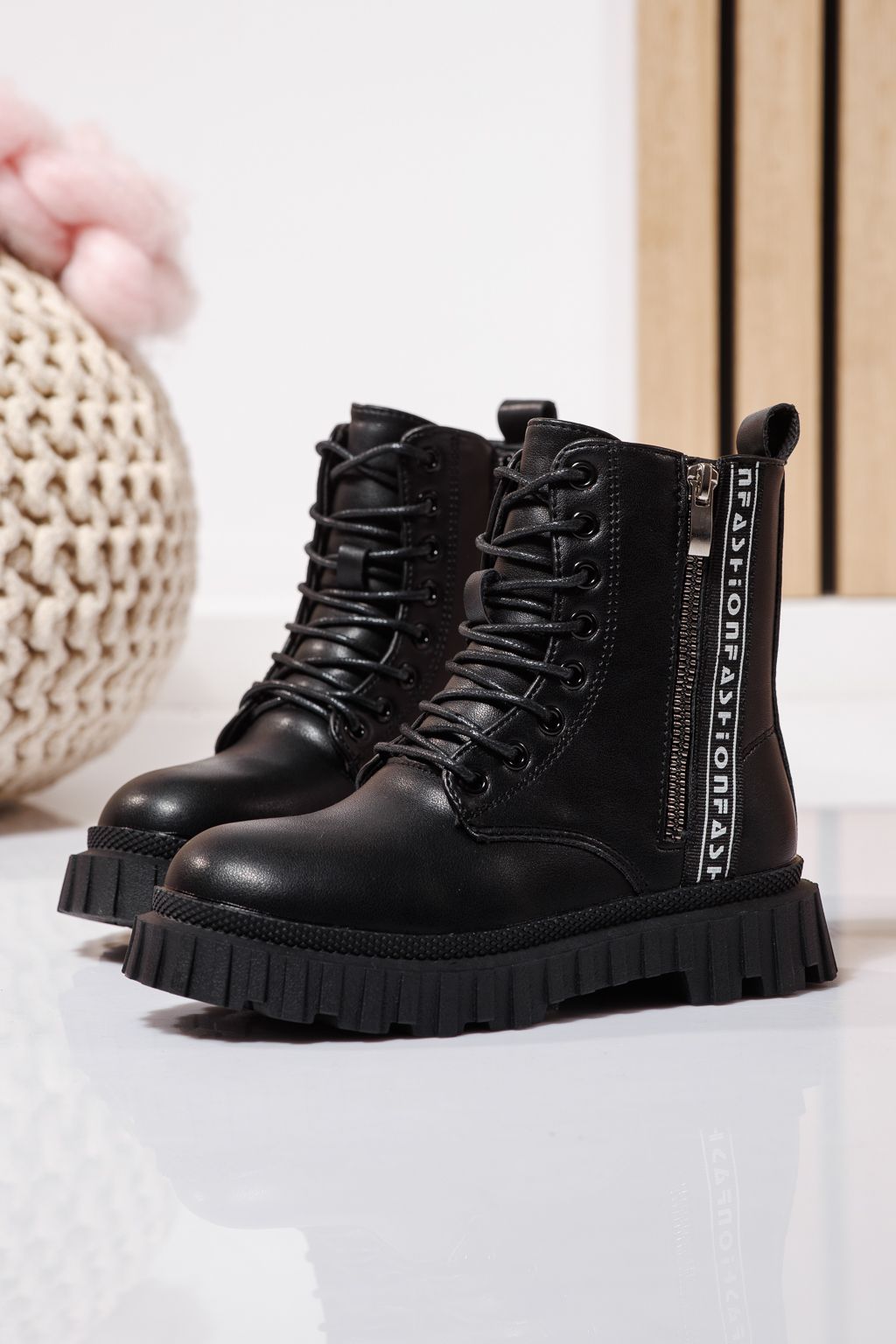 Ghete fete imblanite negre din piele ecologica Elia #23127