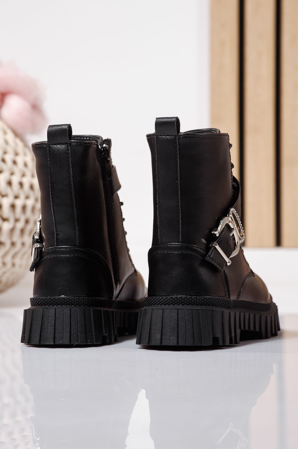 Ghete fete imblanite negre din piele ecologica Edith #23124