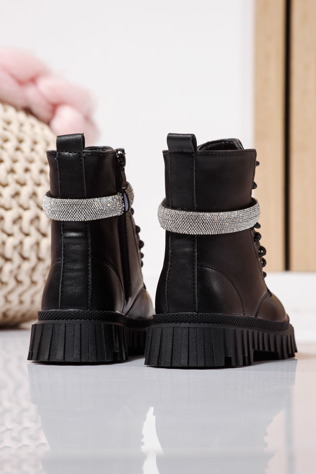 Ghete fete imblanite negre din piele ecologica Dora #23120