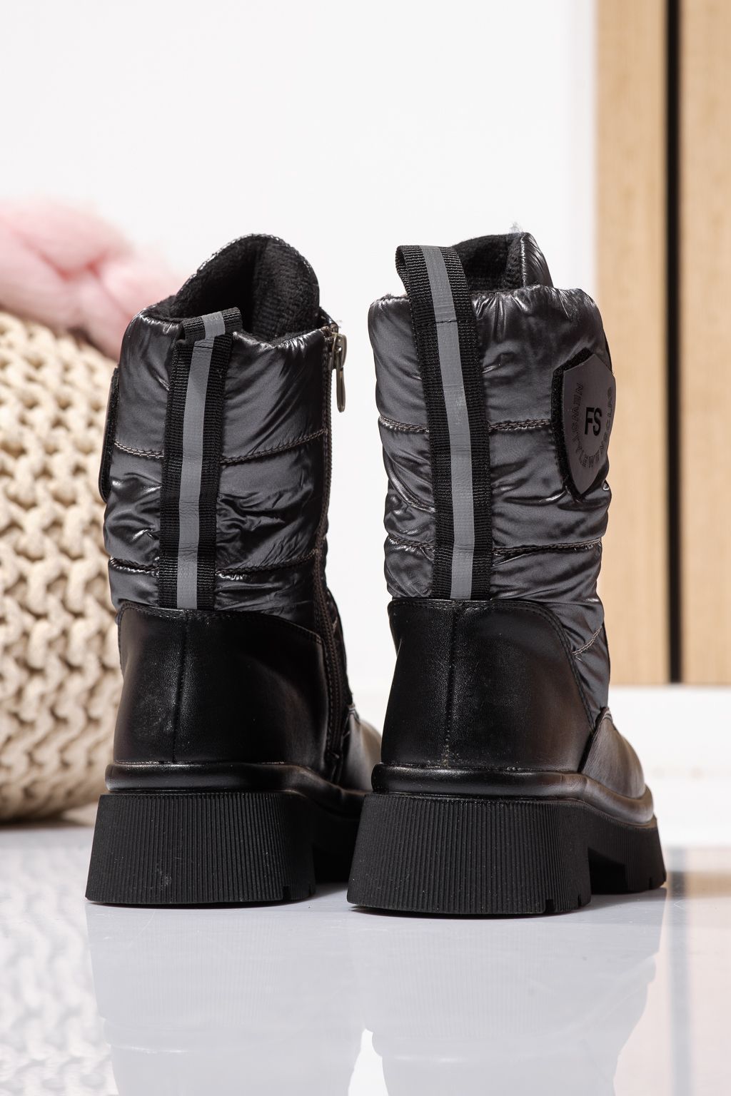 Ghete fete imblanite gri din piele ecologica Despina #23118