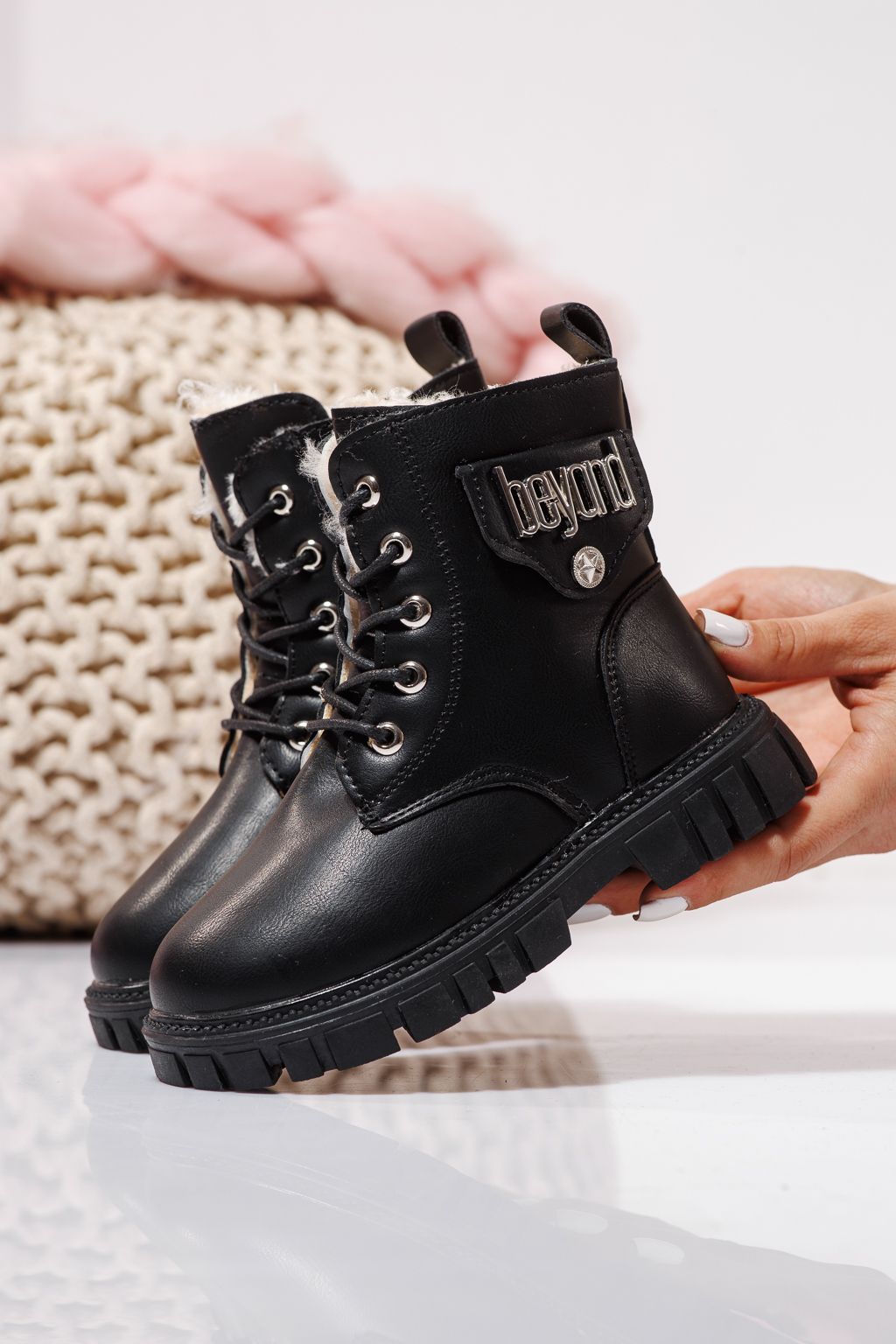 Ghete fete imblanite negre din piele ecologica Milena  #23150