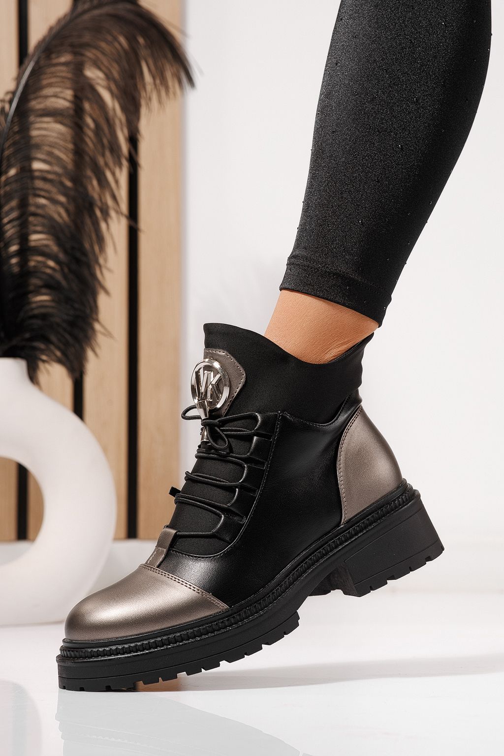 Ghete dama îmblanite negre din piele ecologica Nami #23054