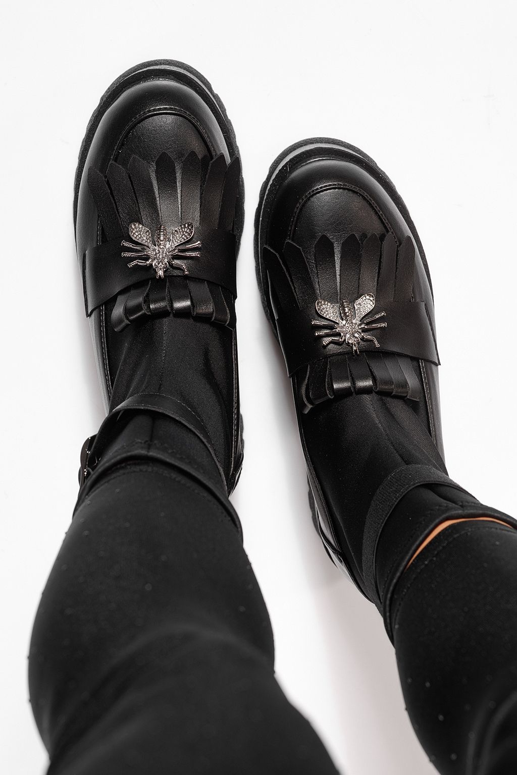 Ghete dama captusite negre din piele ecologica intoarsa Eniko #23168