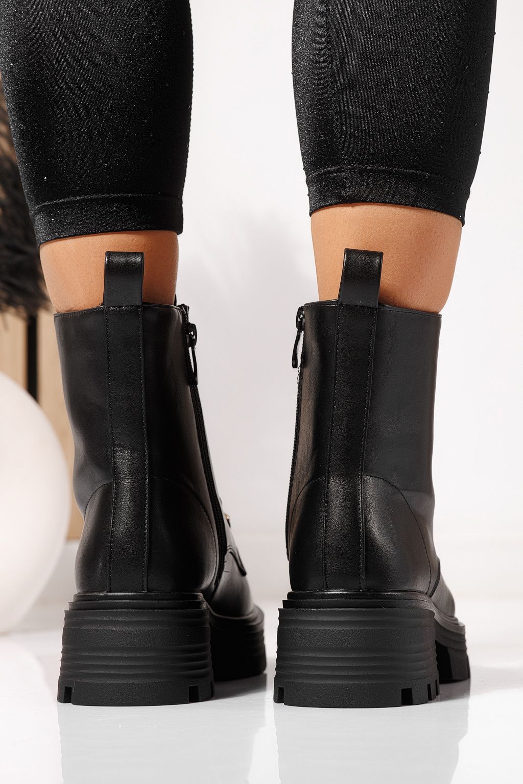 Ghete dama îmblanite negre din piele ecologica Julia #23086