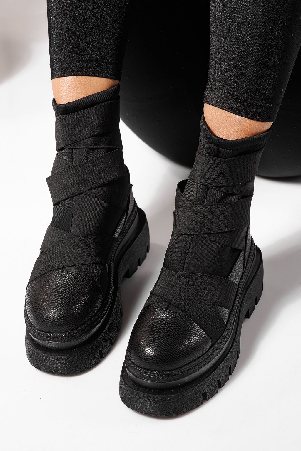 Ghete dama îmblanite negre din piele ecologica Julia #23176