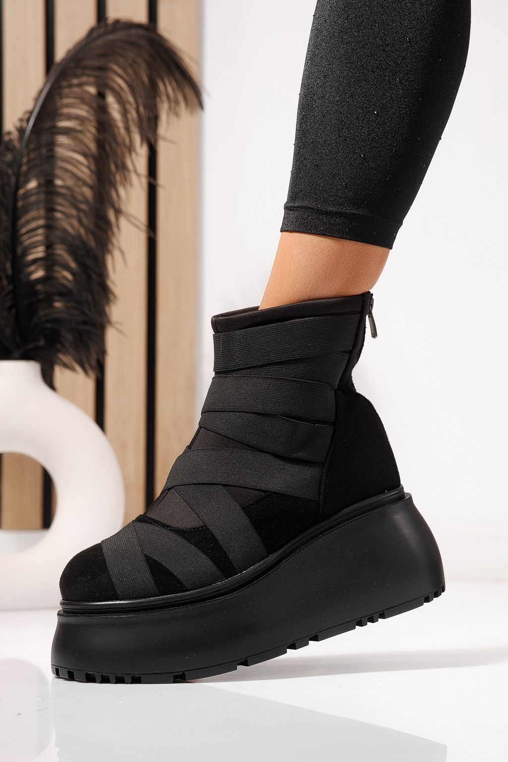 Ghete dama captusite negre din piele ecologica intoarsa Ines #23166