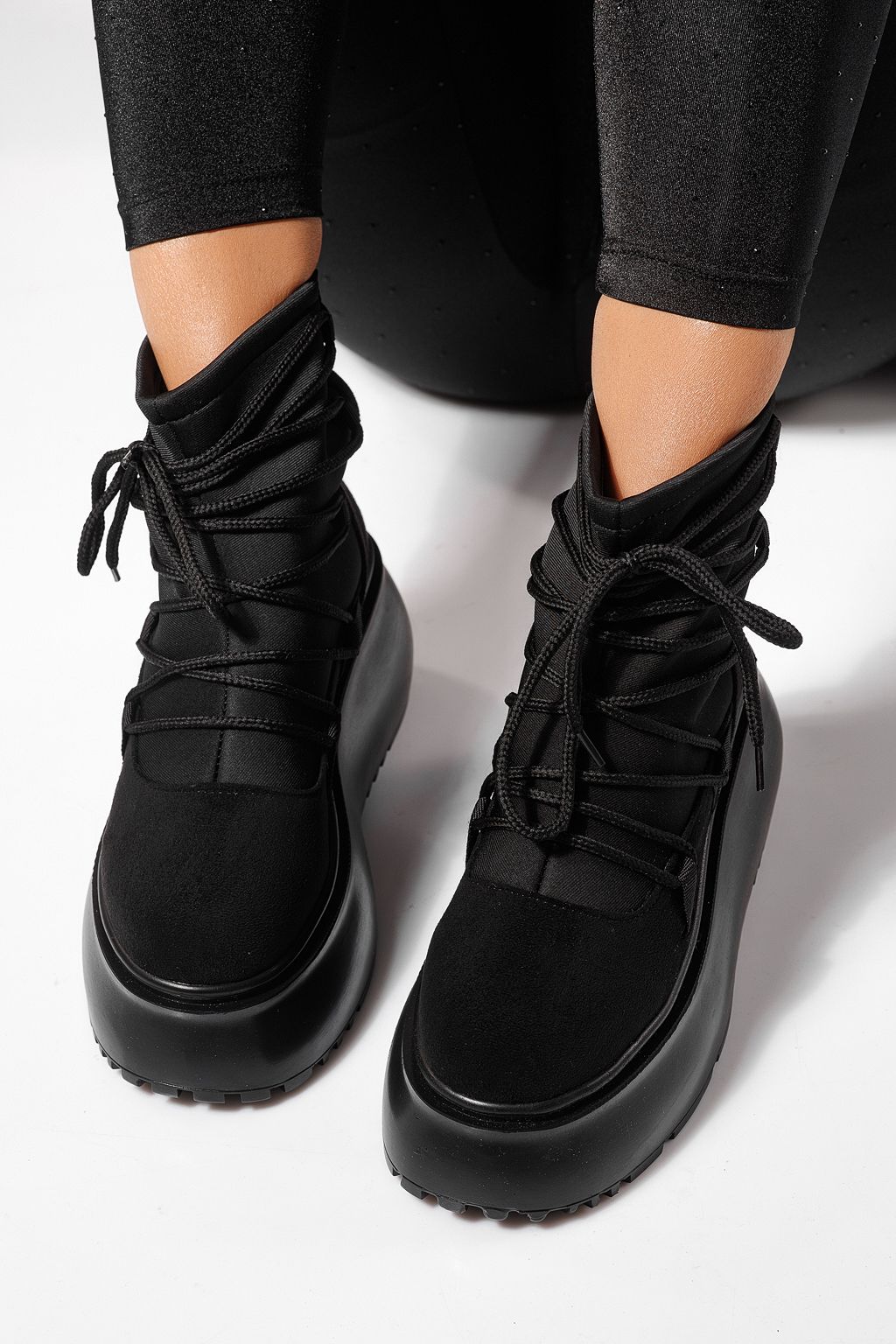 Ghete dama captusite negre din piele ecologica intoarsa  Ingrid #23165