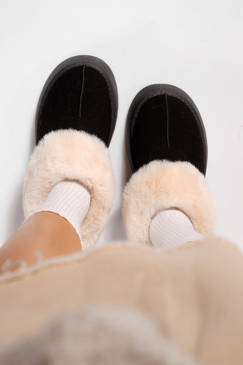 Ghete dama îmblănite tip Ug negre din piele ecologica intoarsa Antonia #23061