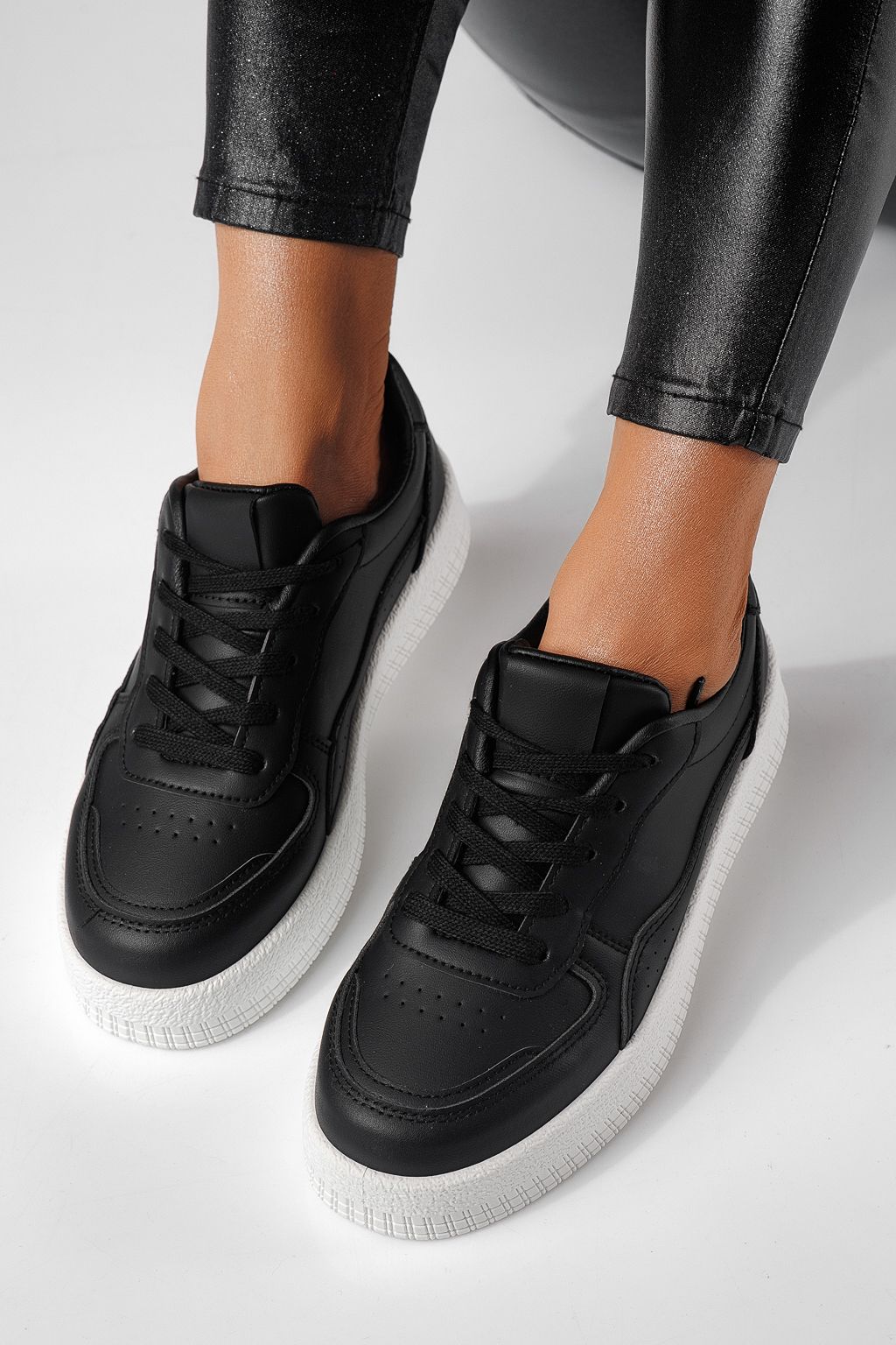 Adidasi dama negri din piele ecologica Nadia #24160