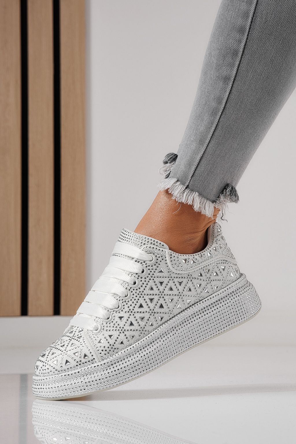 Adidasi dama albi din piele ecologica intoarsa Iris #24115