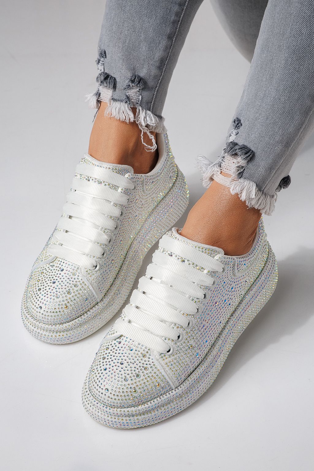 Adidasi dama albi din material textil Alexia #24008