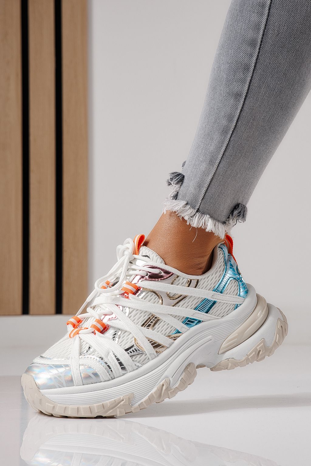 Adidasi dama albi din material textil Jullya #24128