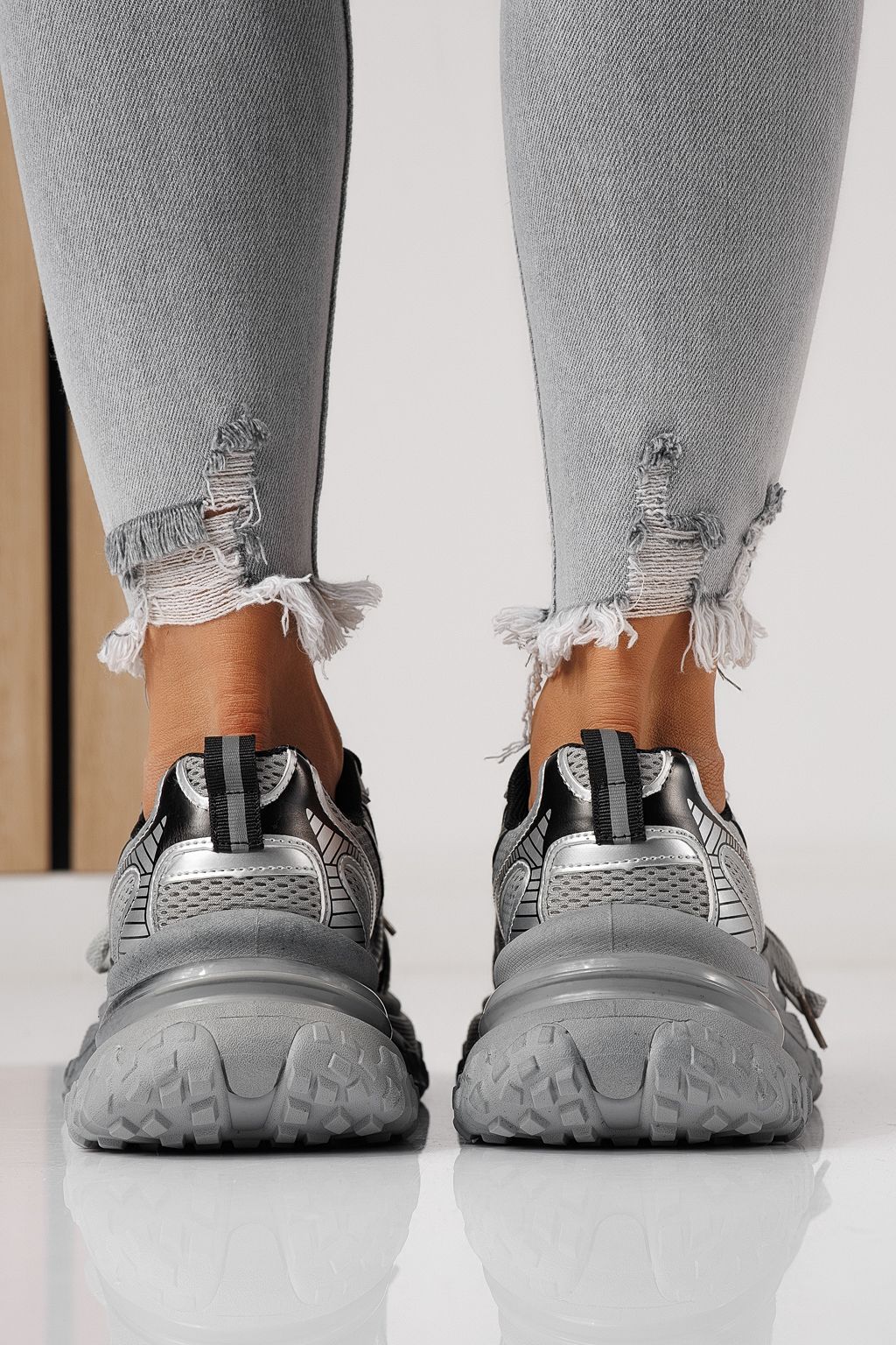Adidasi dama gri din material textil Laura #24144