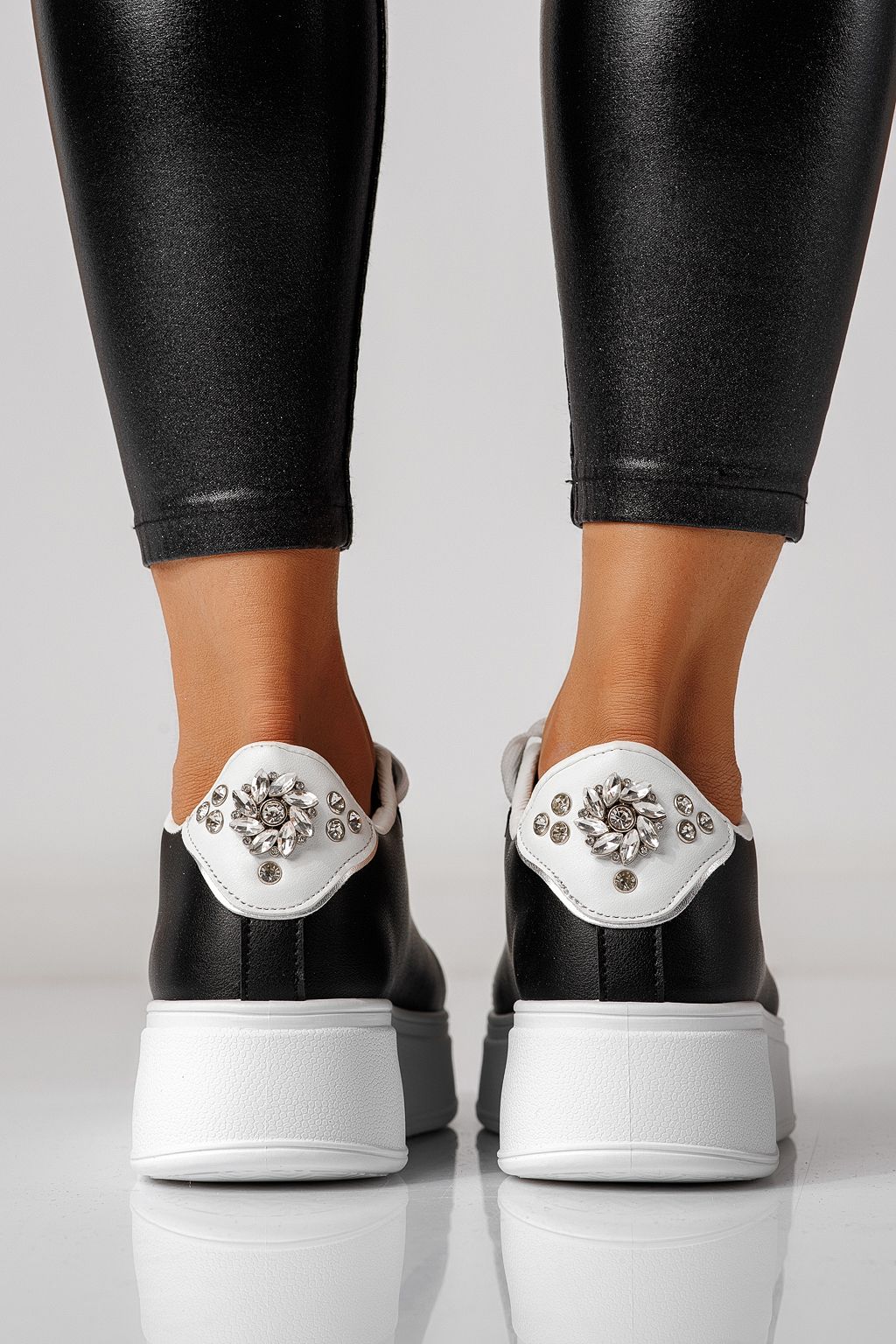 Adidasi dama negri din piele ecologica Azaleea #24004