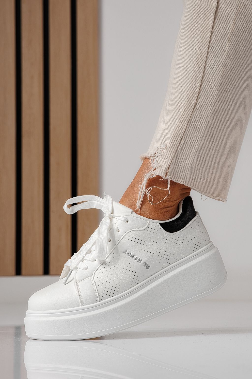 Adidasi dama albi din piele ecologica Ada #24002