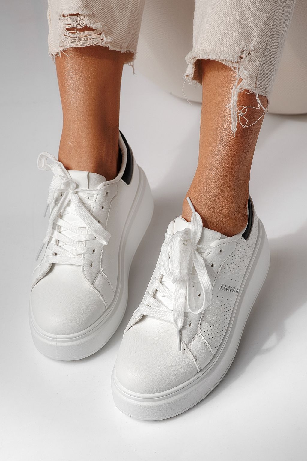 Adidasi dama albi din piele ecologica Ada #24002