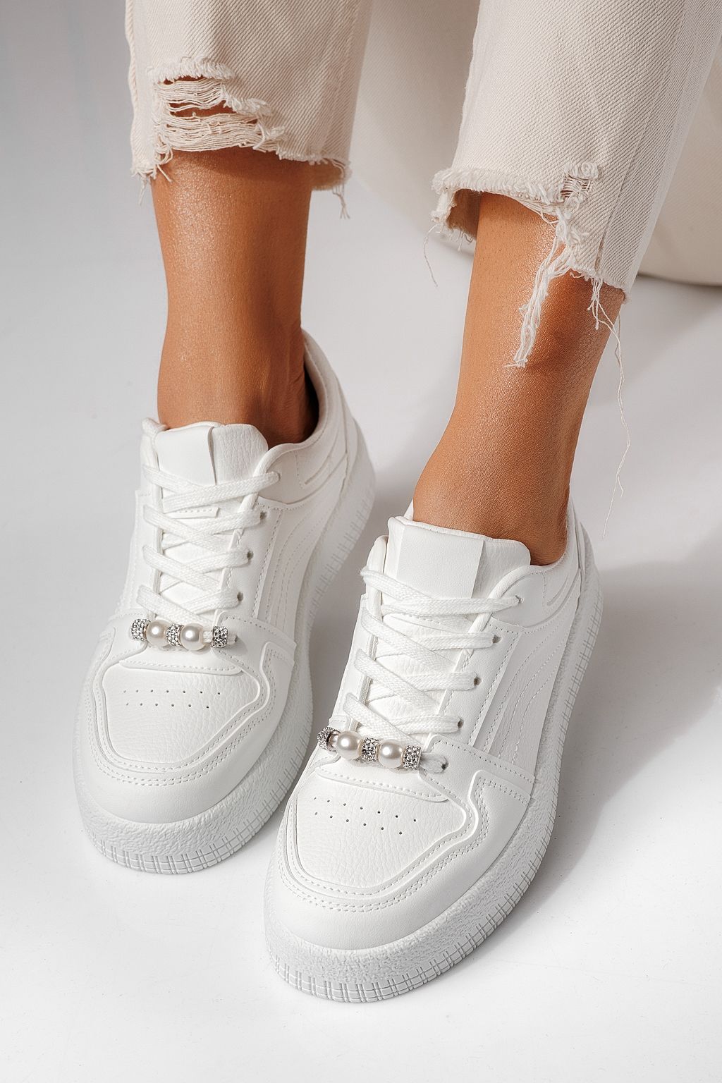 Adidasi dama albi din piele ecologica Oana #24174