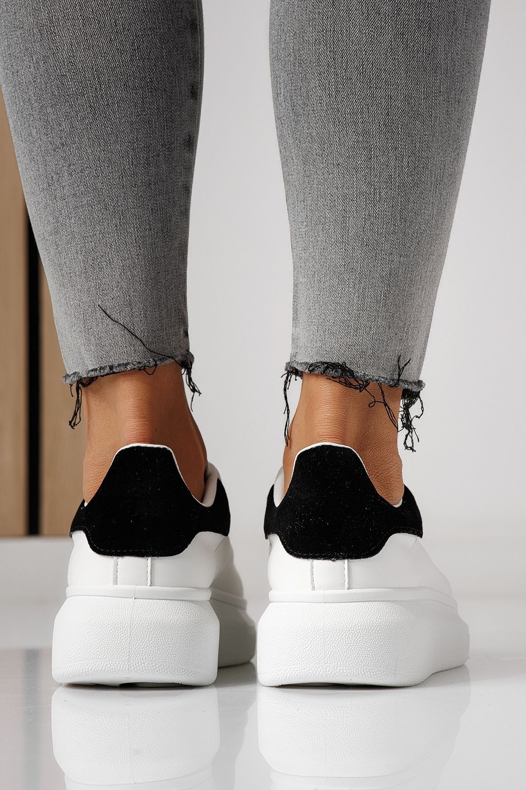 Adidasi dama albi din piele ecologica Raya #24180