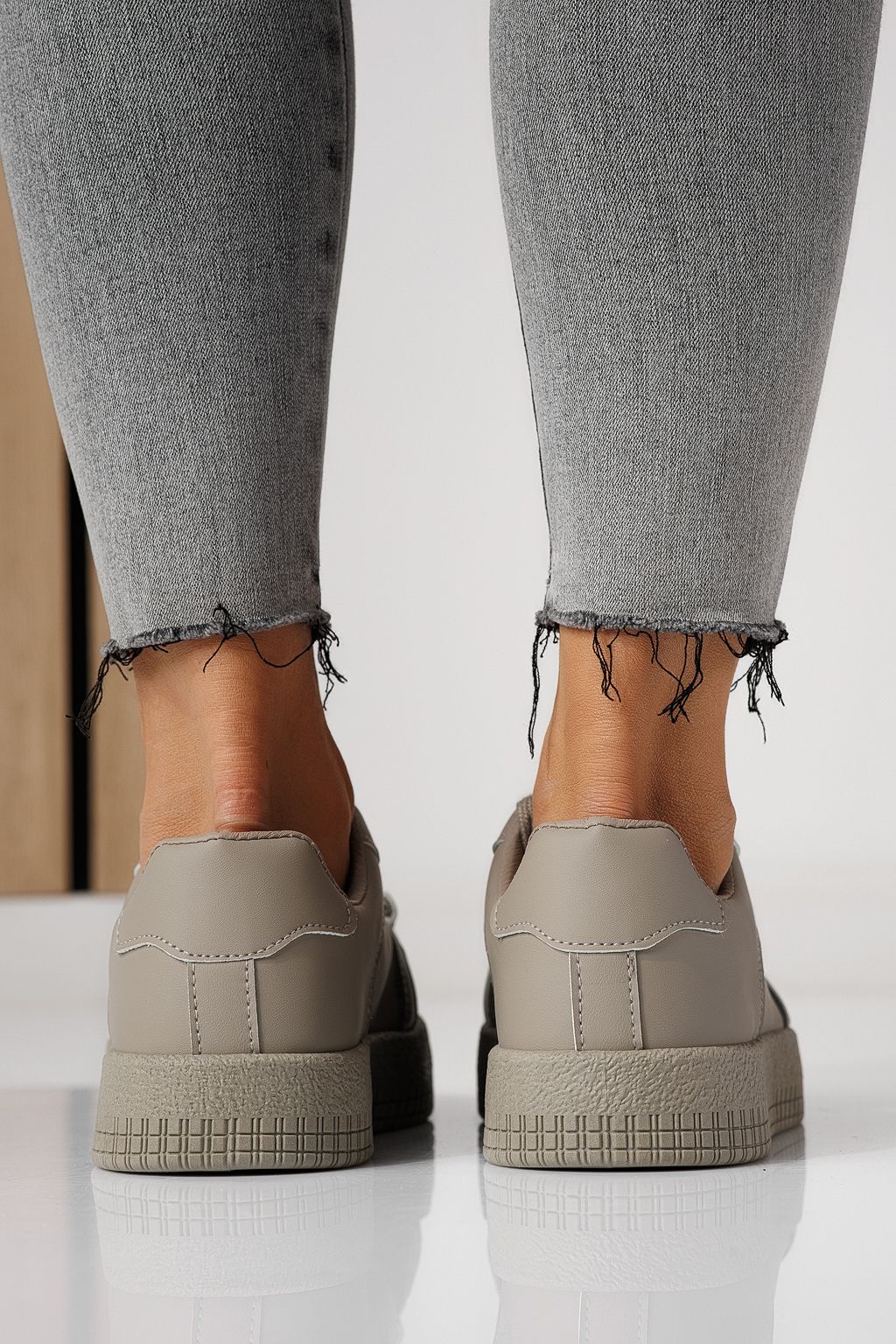 Adidasi dama gri din piele ecologica Olivia #24168