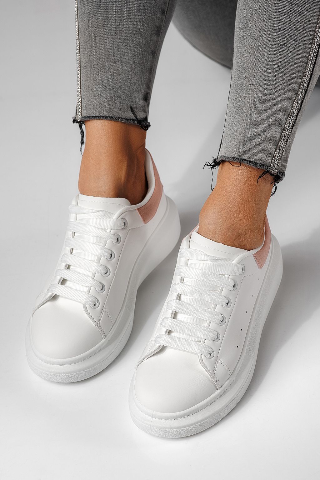 Adidasi dama albi din piele ecologica Raya #24179