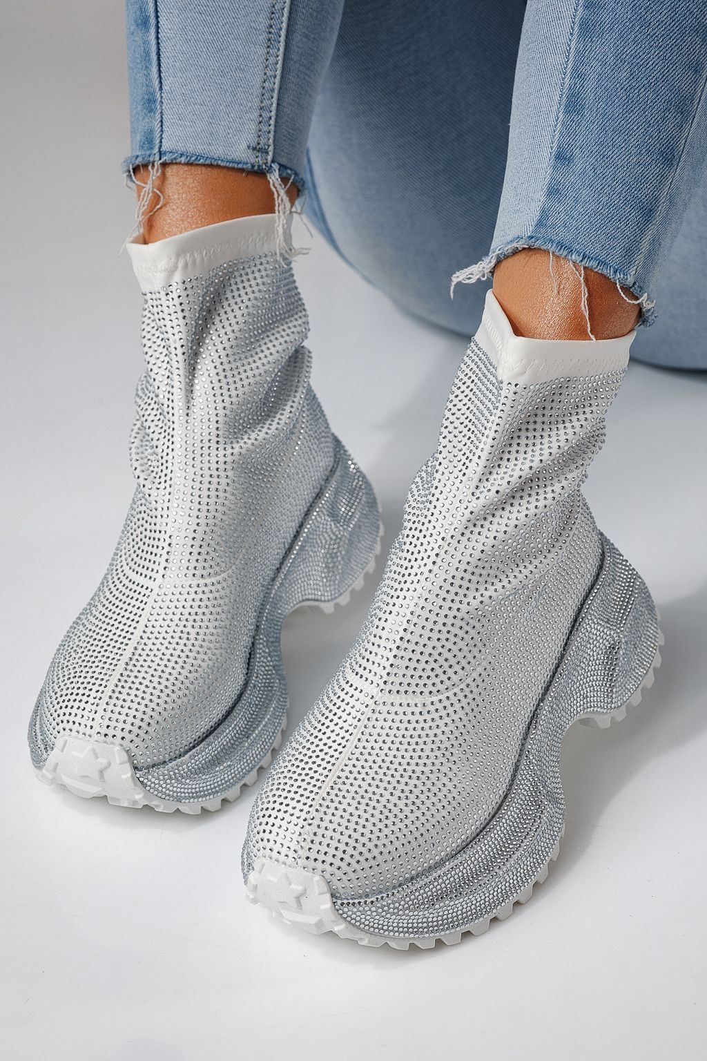 Adidasi dama albi din material textil Ines #24122