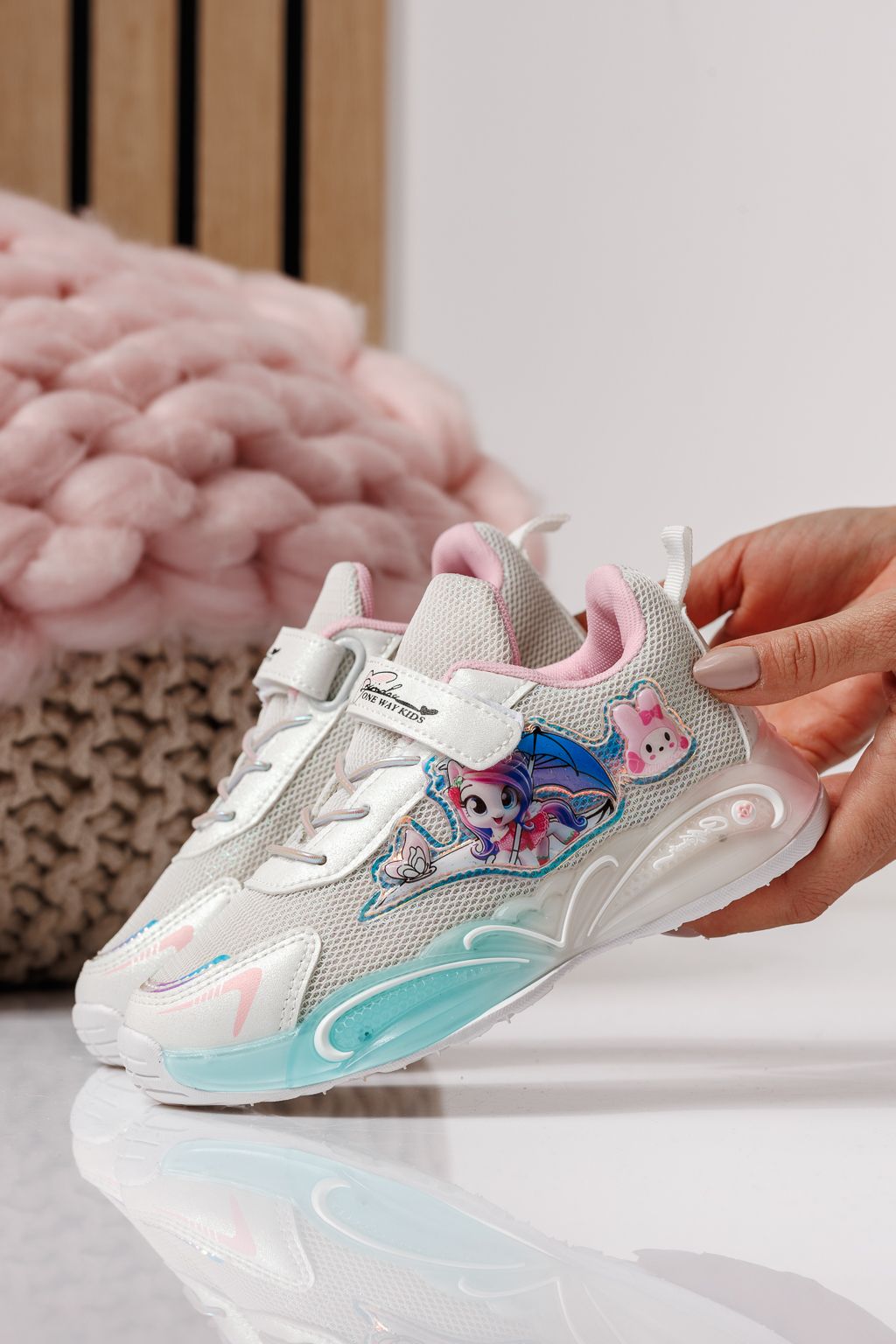 Adidasi copii albi din material textil Flori #24035