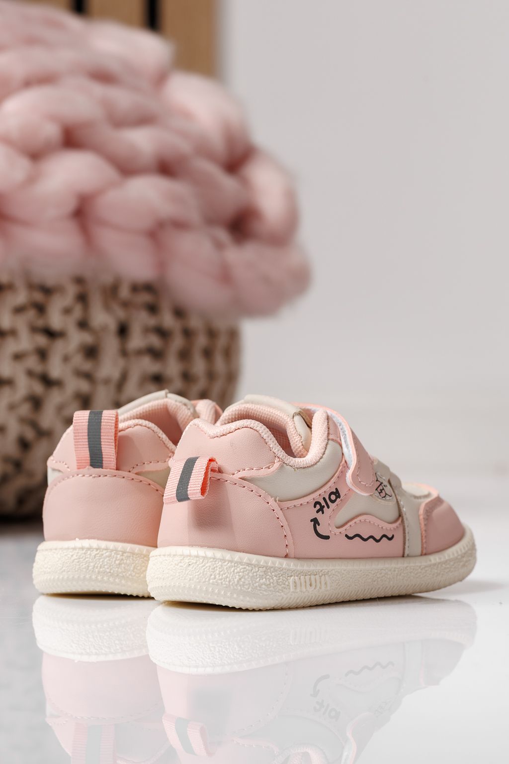 Adidasi copii roz din piele ecologica Adda #24016