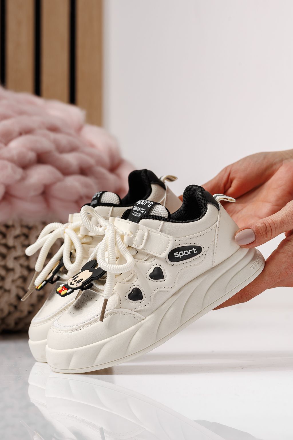 Adidasi copii albi din piele ecologica Aylin #24011