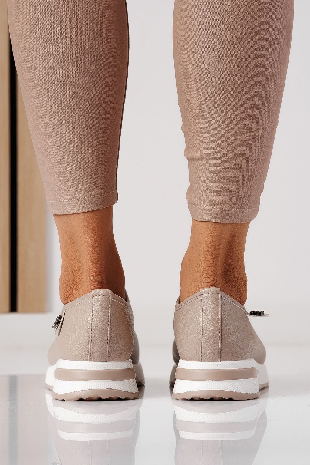 Pantofi casual dama bej din piele ecologica Azaleea #24205