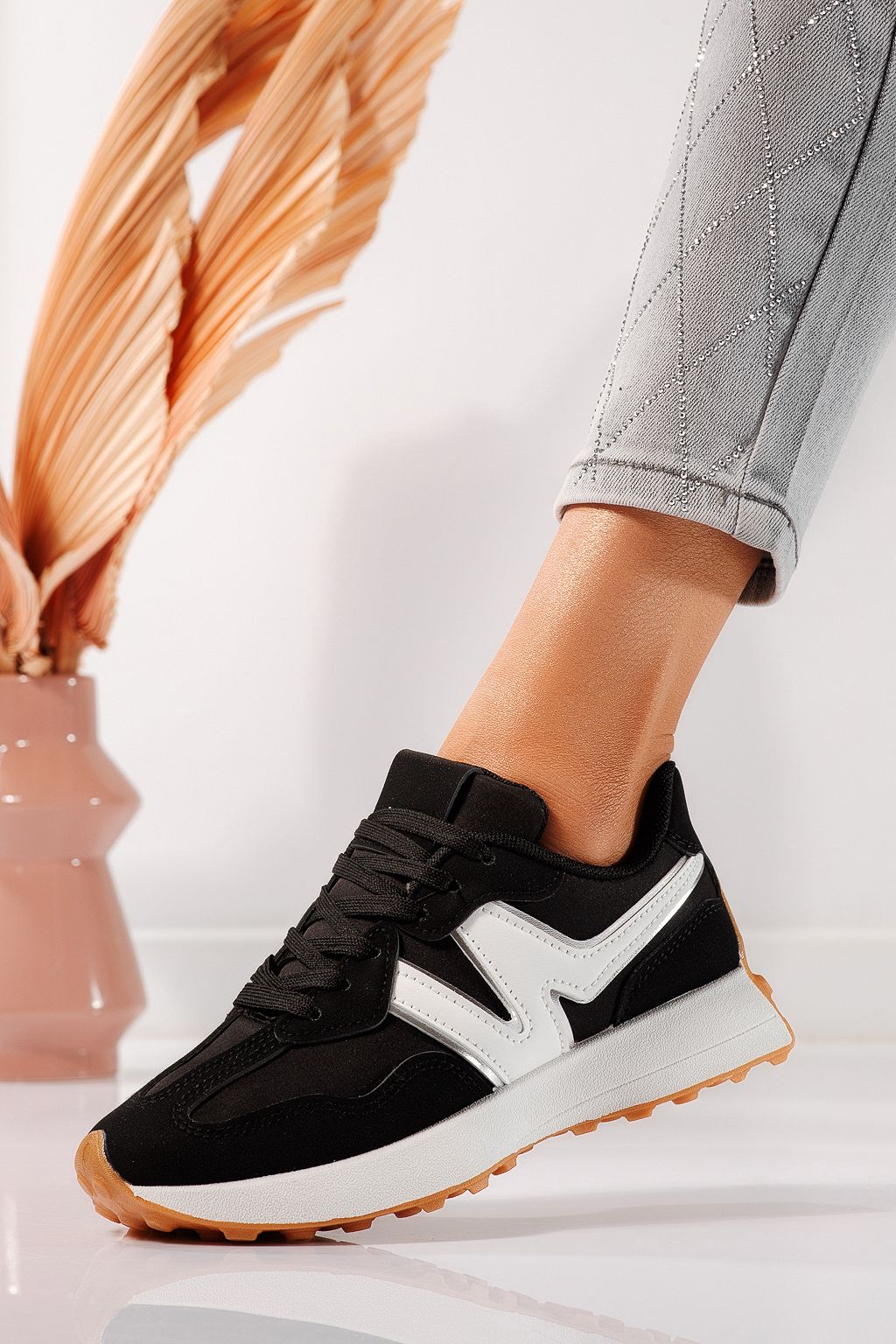 Adidasi dama negri din piele ecologica Clare #24297