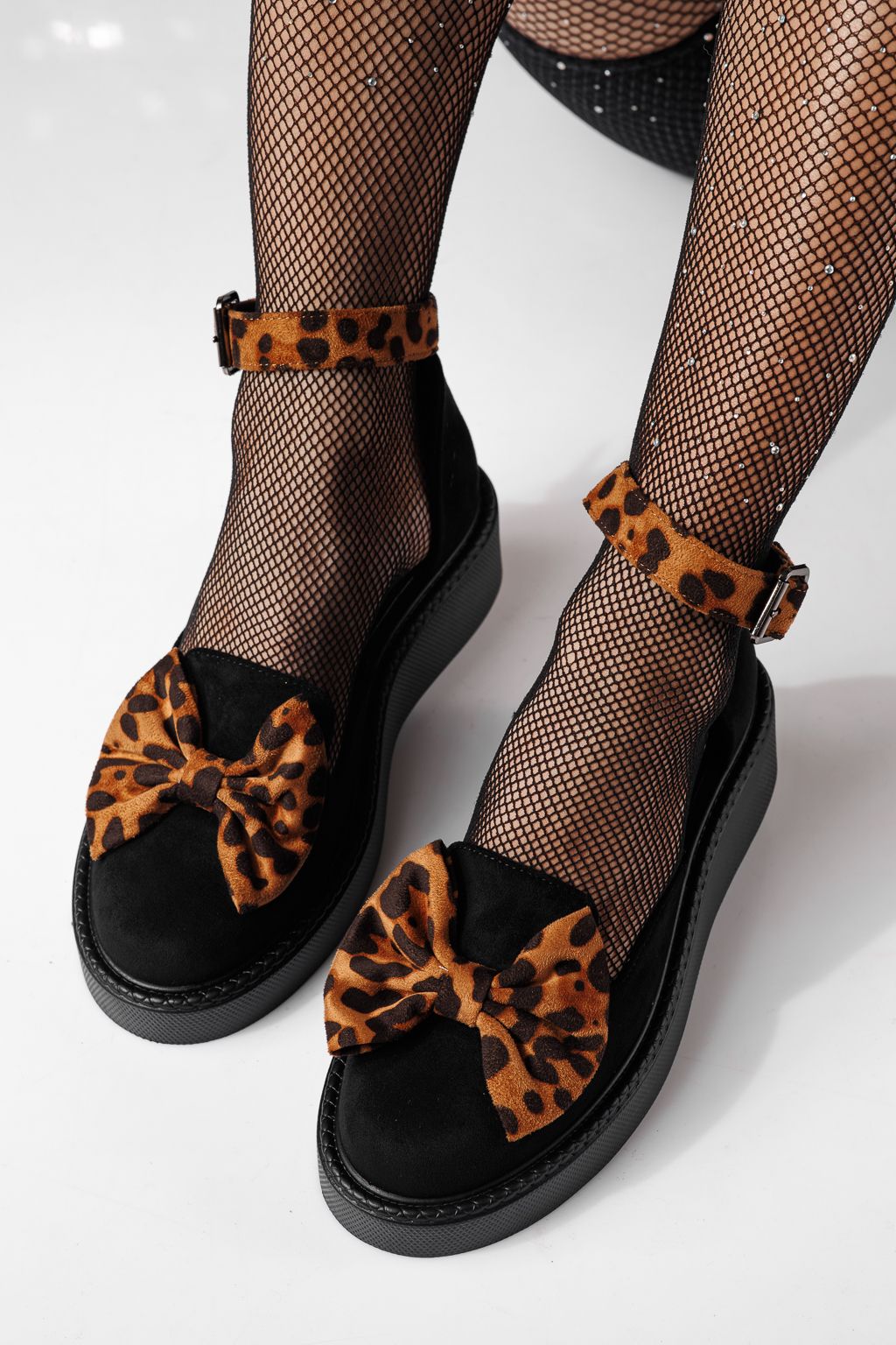 Pantofi casual dama negri din piele ecologica intoarsa Willy #24213