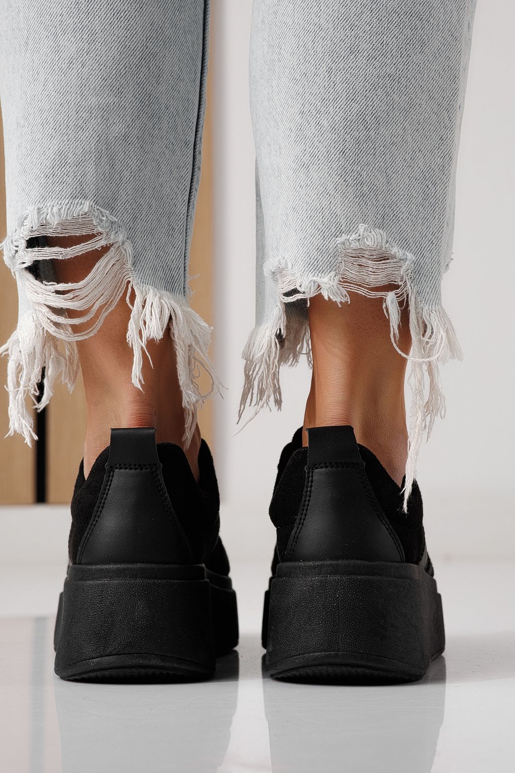 Adidasi dama negri din piele ecologica intoarsa Diana #24301