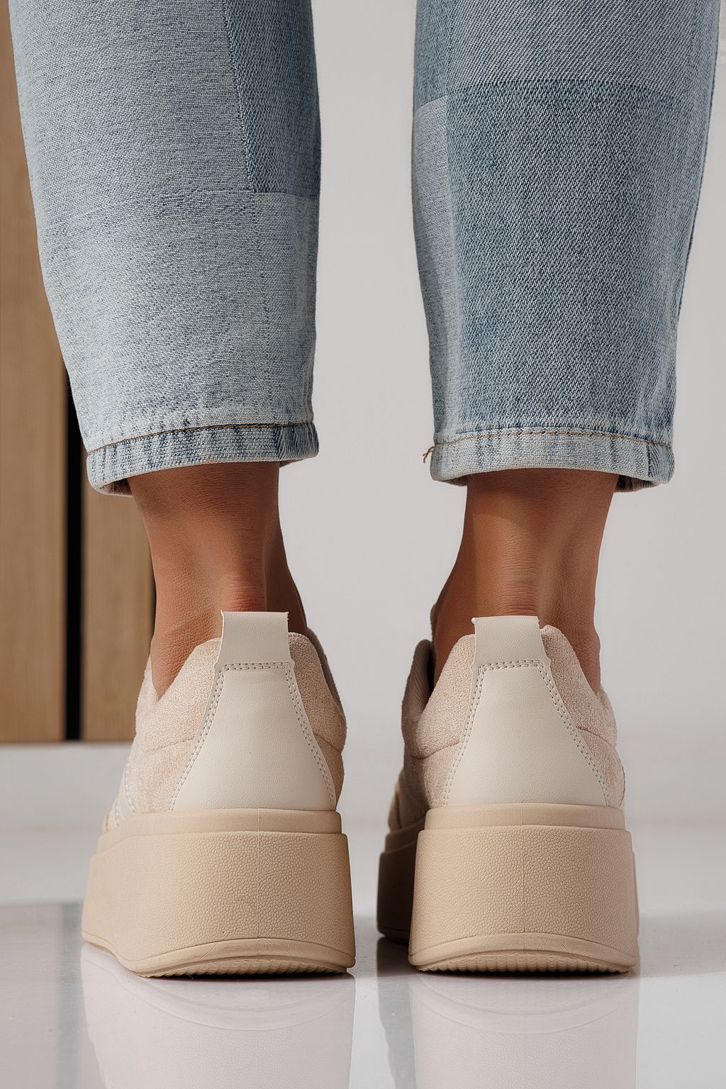 Adidasi dama bej din piele ecologica intoarsa Diana #24302