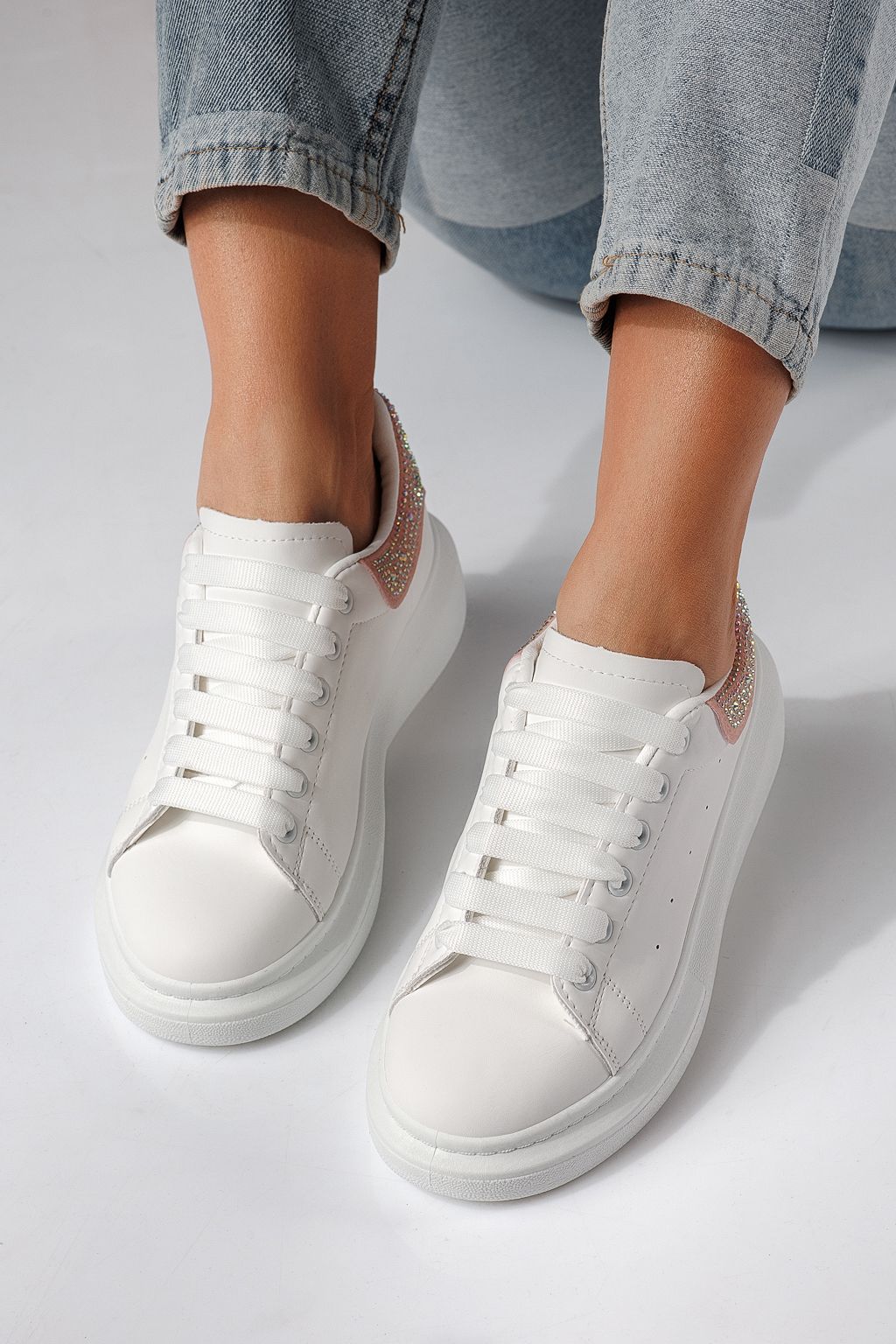 Adidasi dama albi din piele ecologica Raya #24237