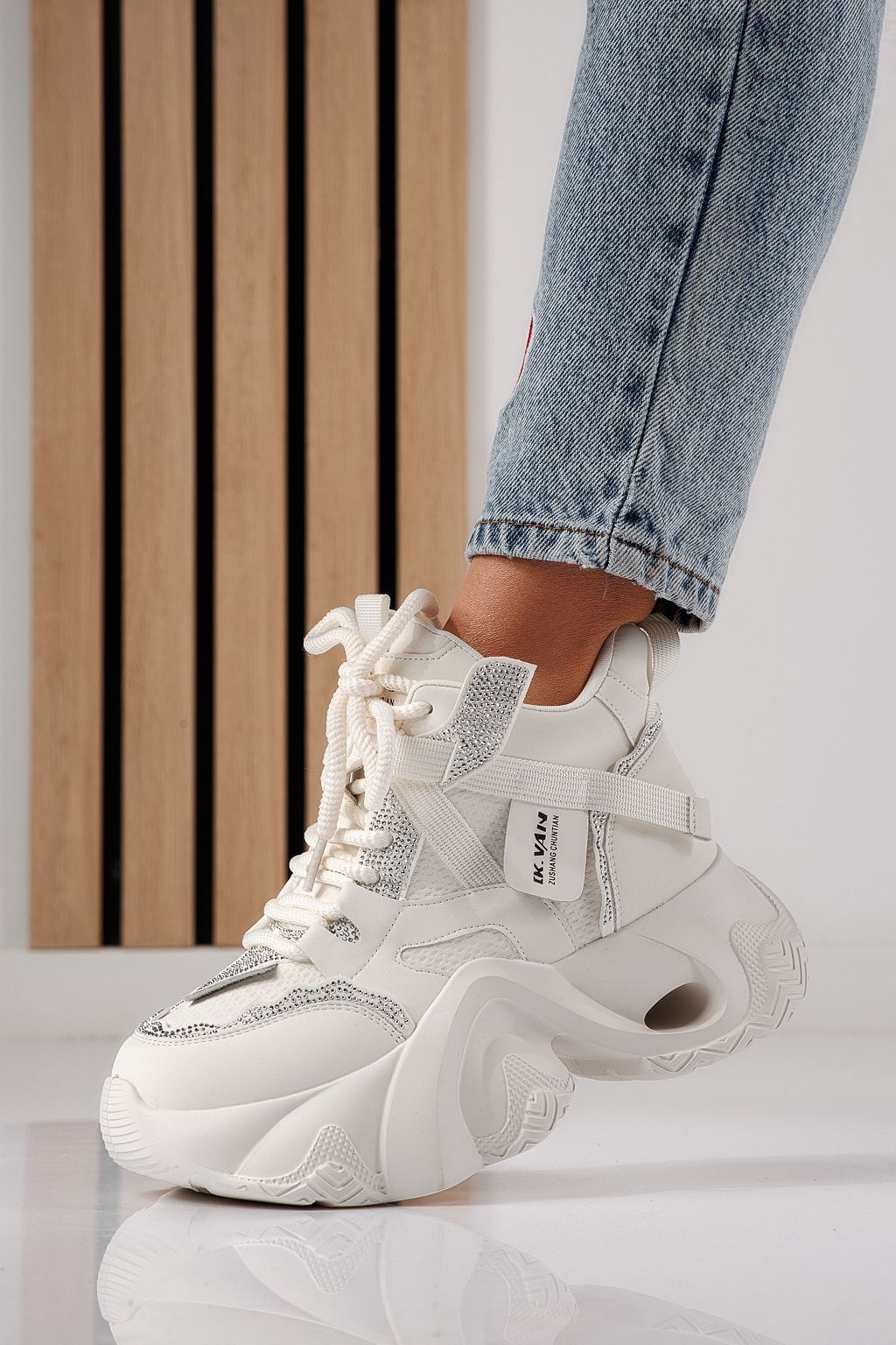 Adidasi dama albi din piele ecologica Alberta #24230