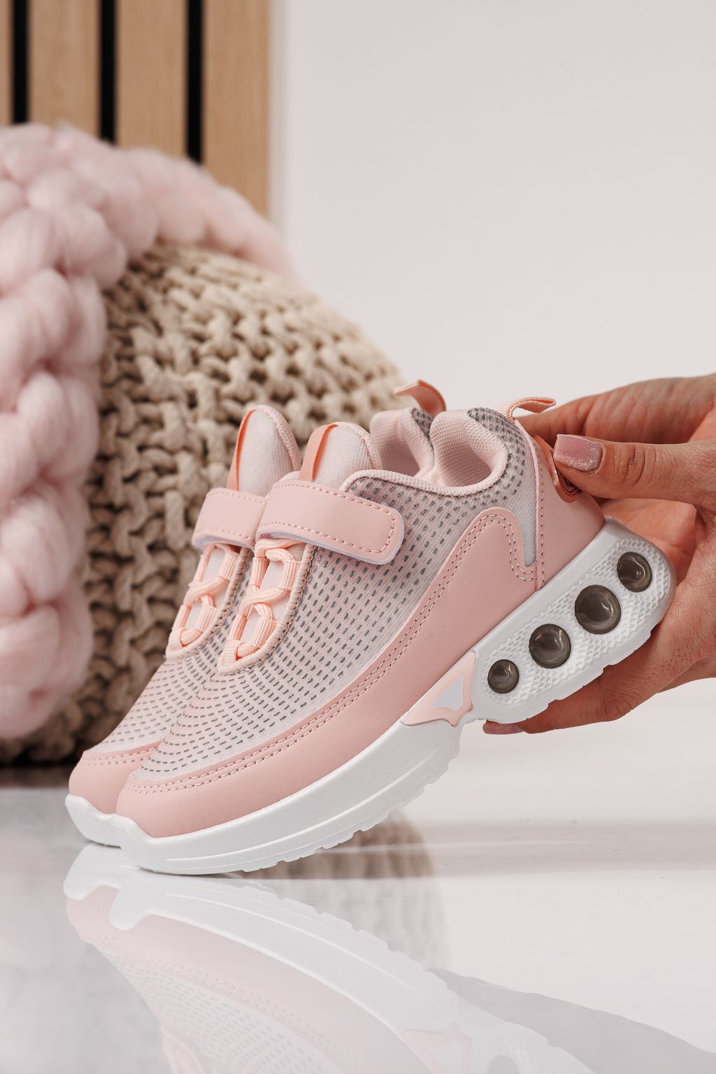 Adidasi copii roz din material textil Victoria #24358