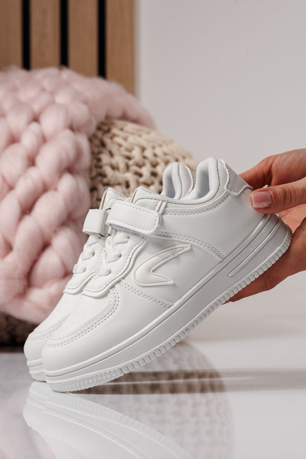 Adidasi copii albi din piele ecologica Ema  #24327