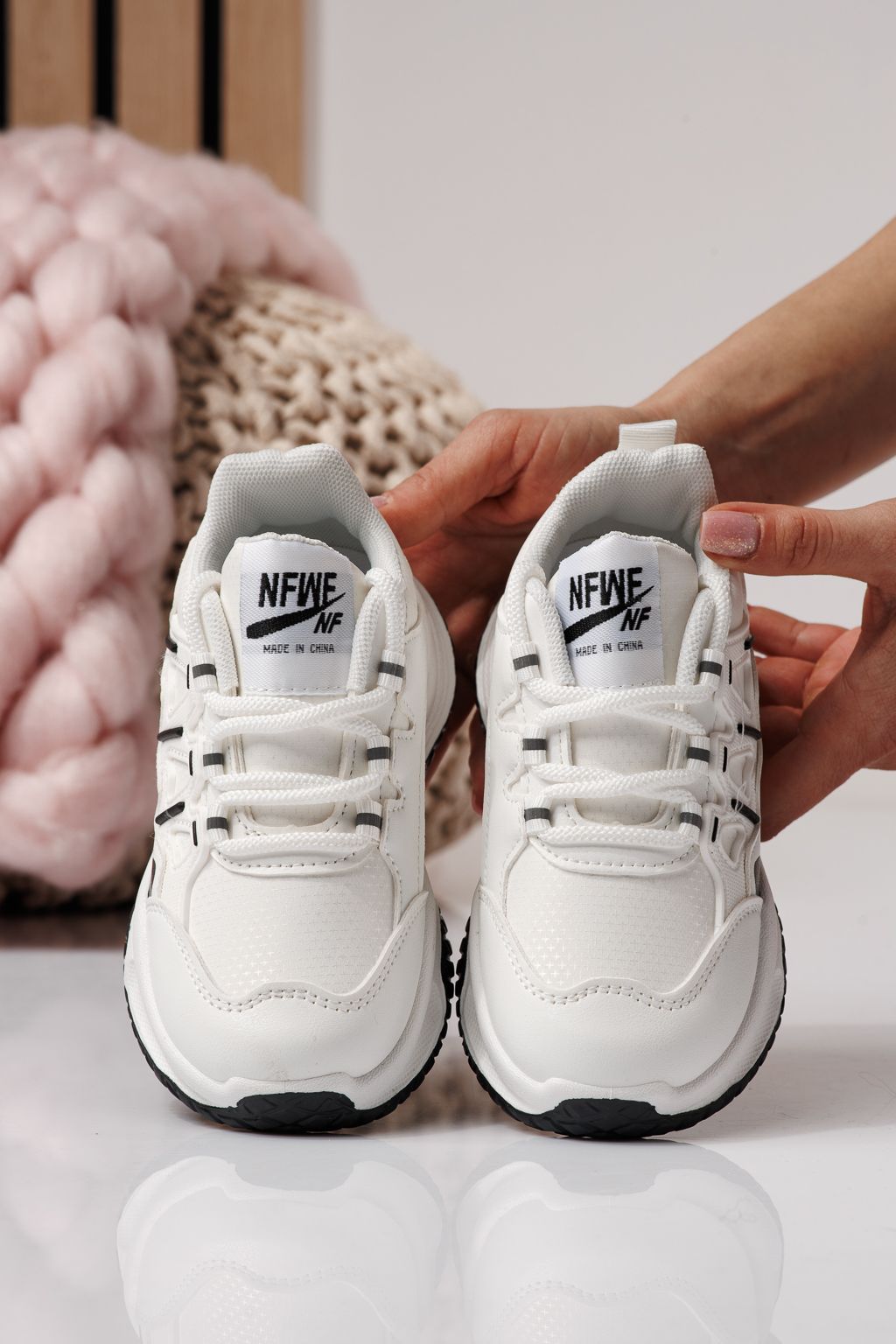 Adidasi copii albi din piele ecologica Calista #24370