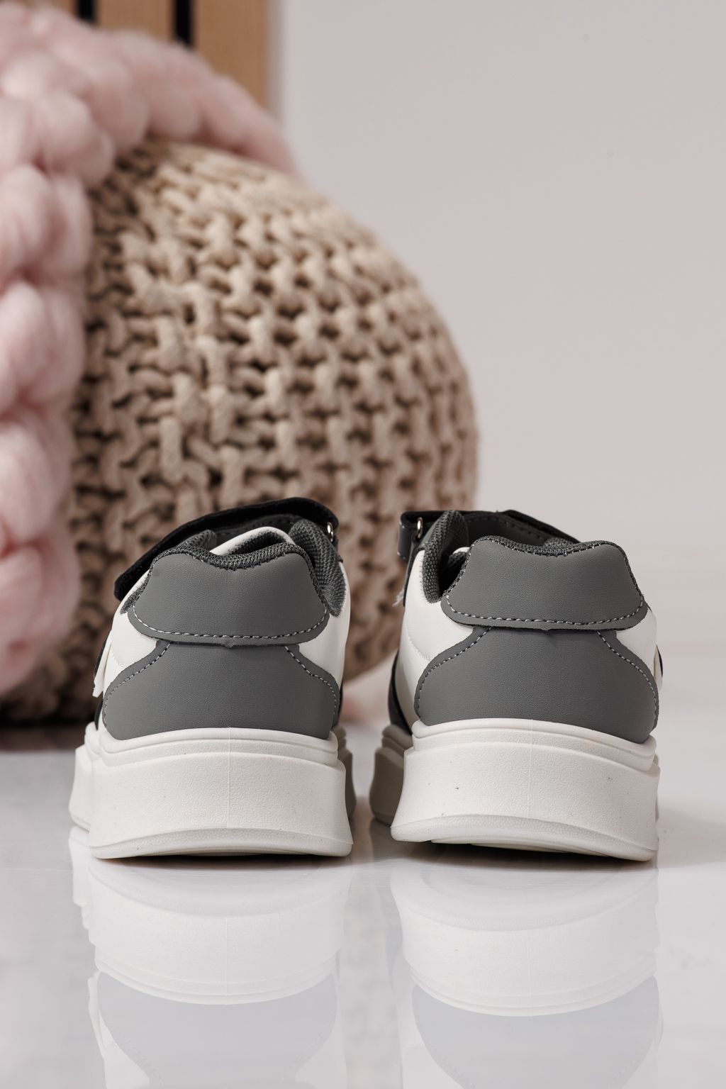 Adidasi copii gri din piele ecologica Isabella #24361