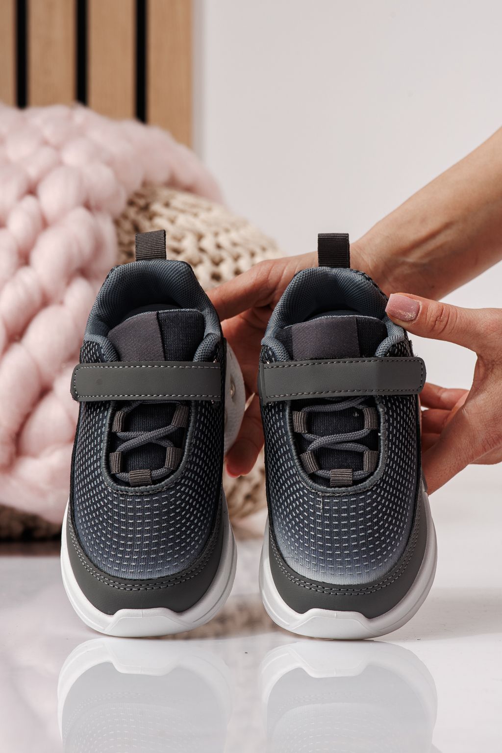 Adidasi copii gri din material textil Victoria #24353