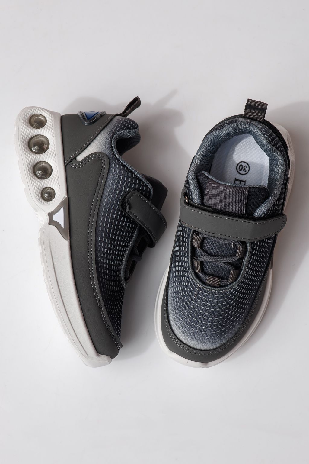 Adidasi copii gri din material textil Victoria #24353