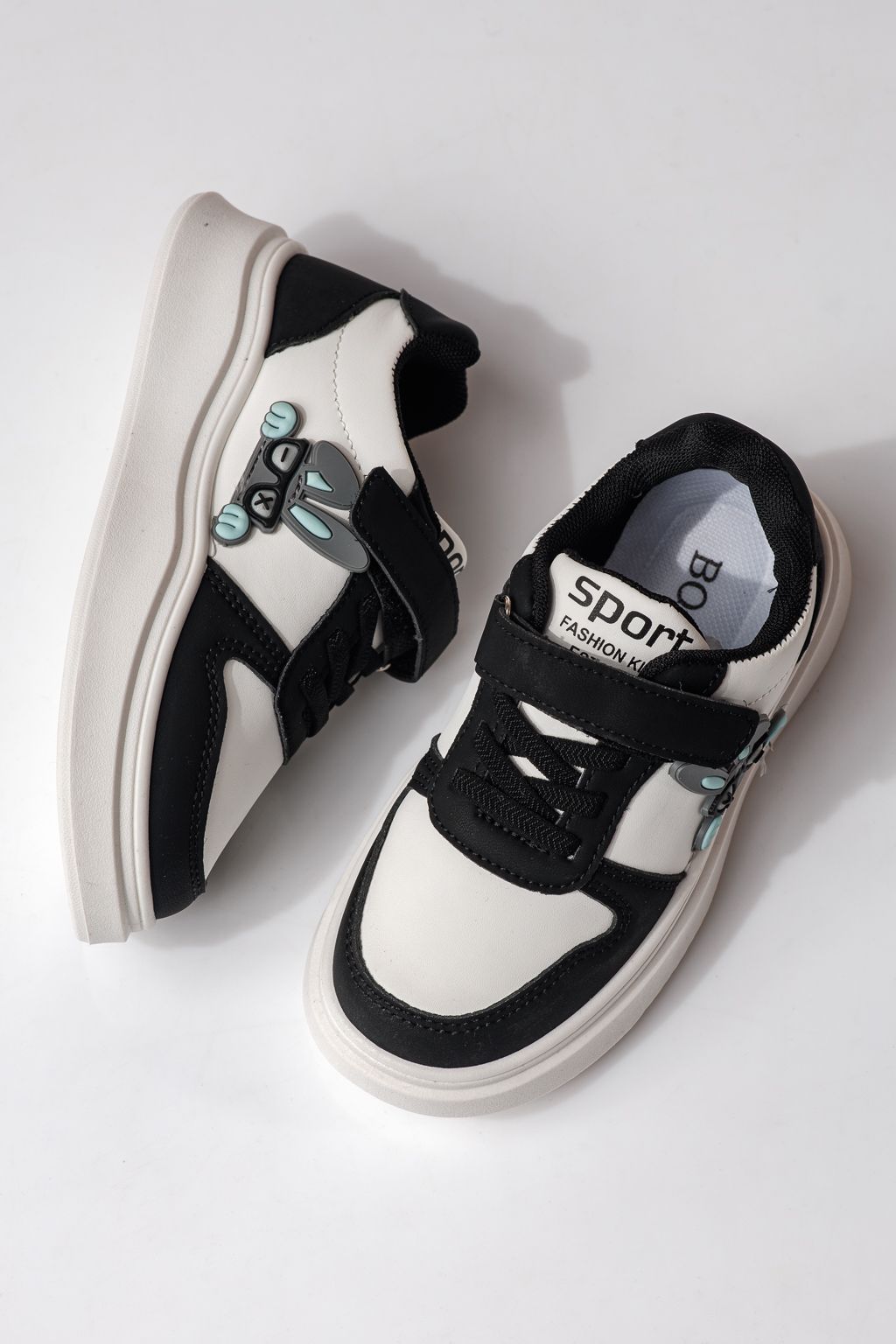 Adidasi copii negri din piele ecologica Zaria #24378