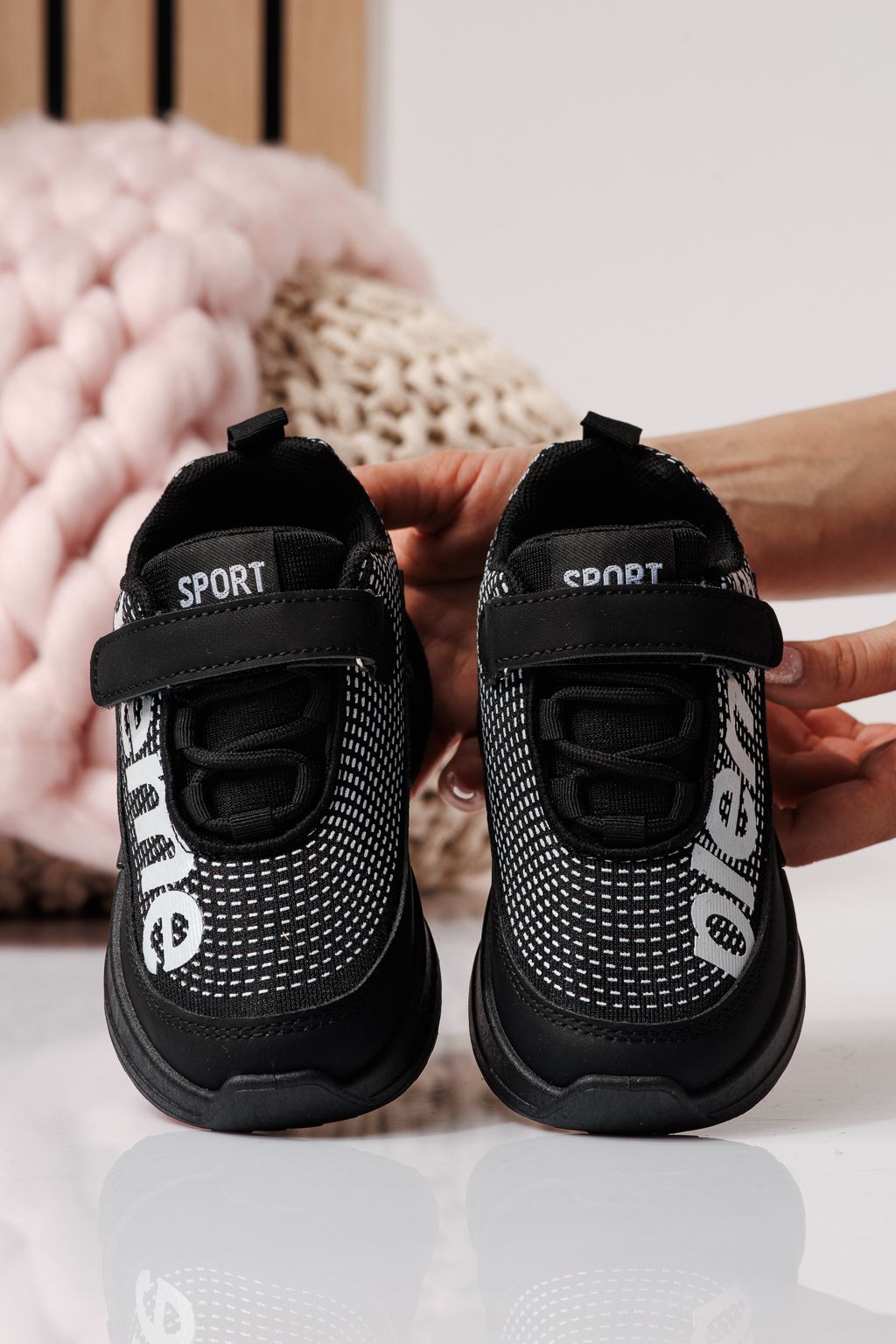 Adidasi copii negri din material textil Freya #24351