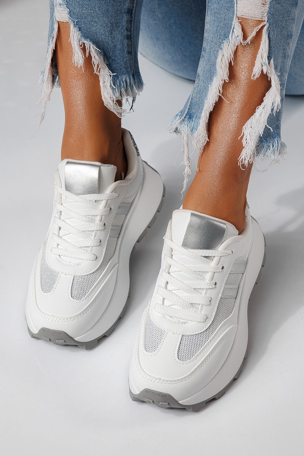 Adidasi dama argintii din piele ecologica Mia #24318