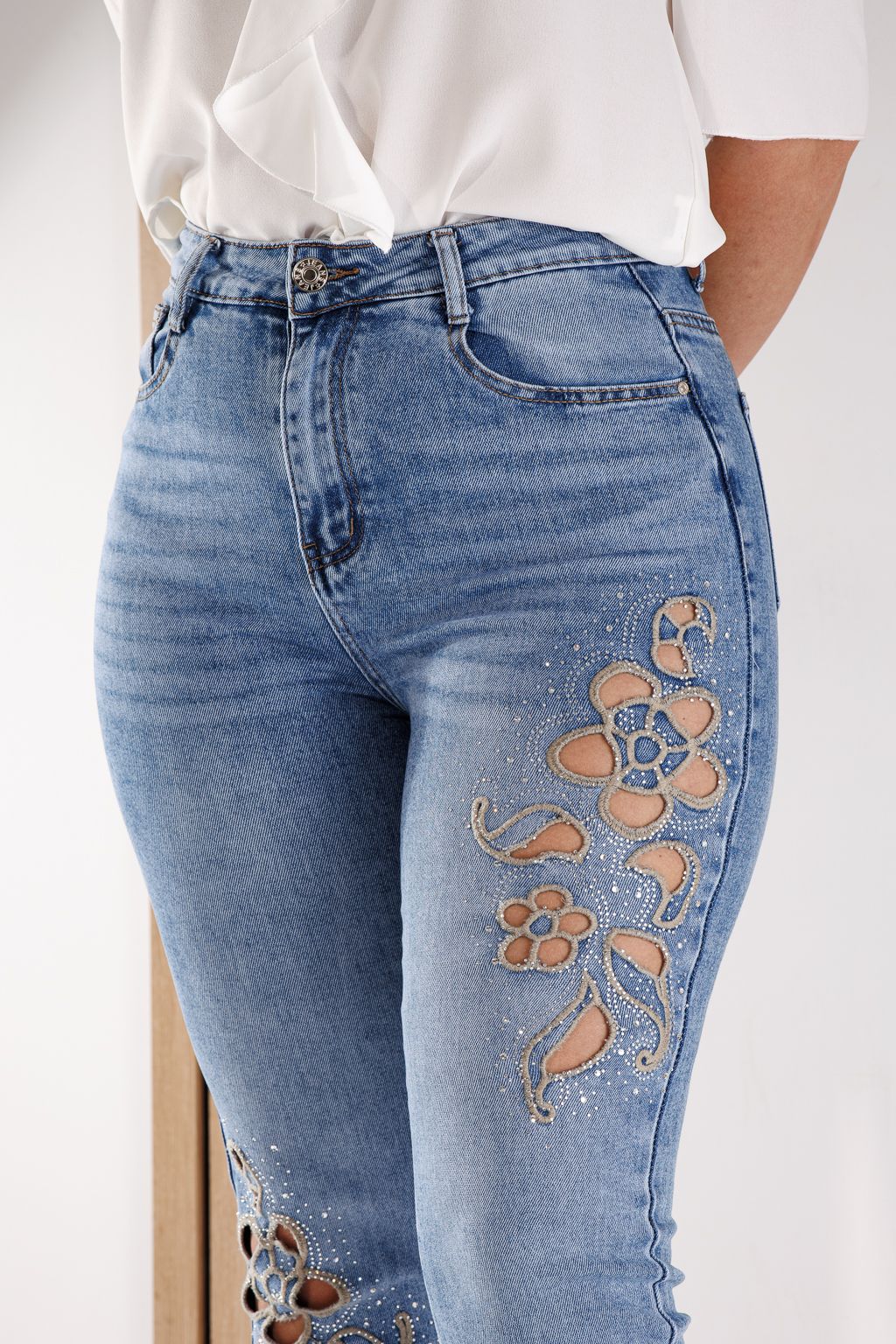 Blugi Mom Fit  Dama Alexia Albastri #A1355